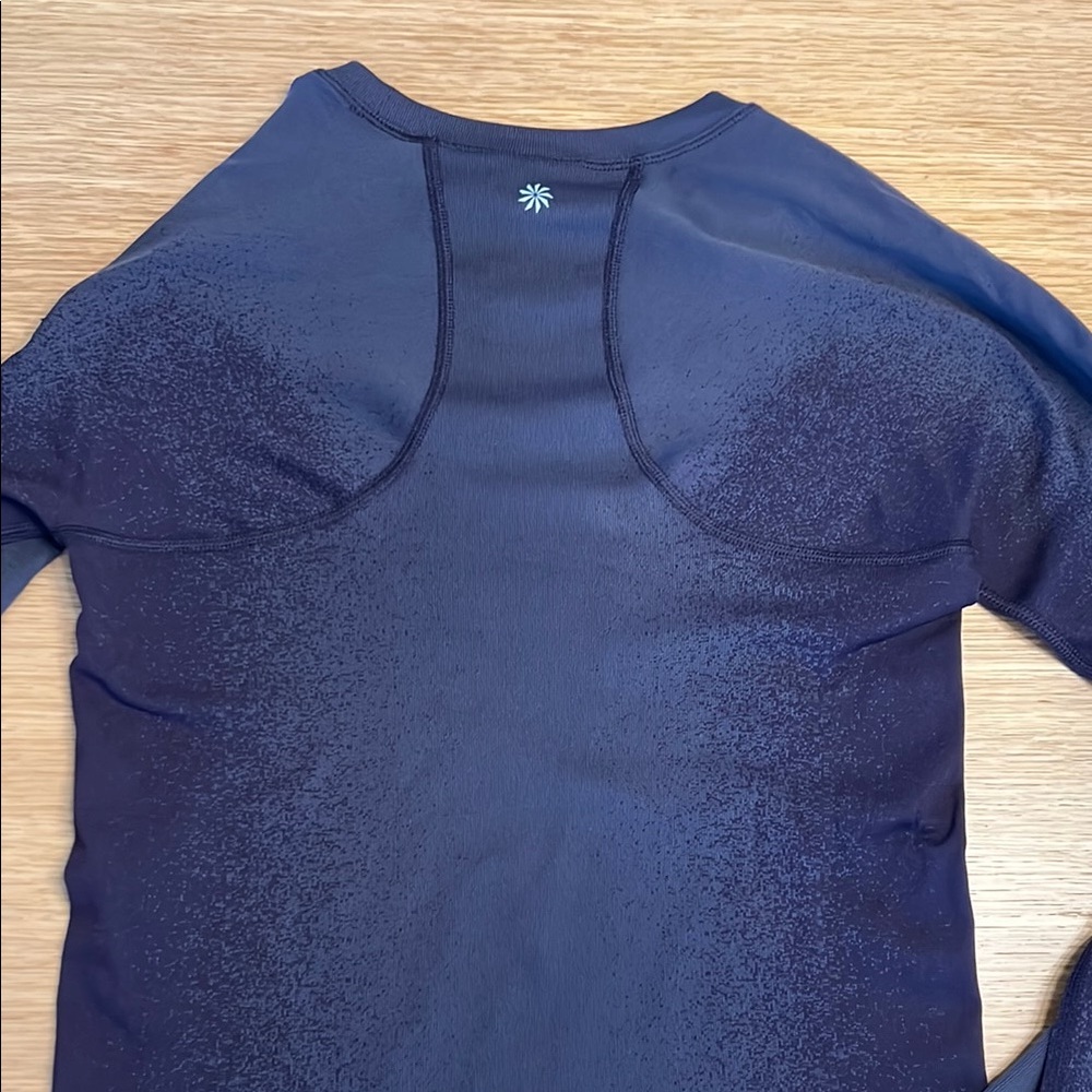 Athleta Momentum Seamless Long Sleeve Shirt purple and gray size XS thumb holes - Picture 6 of 8